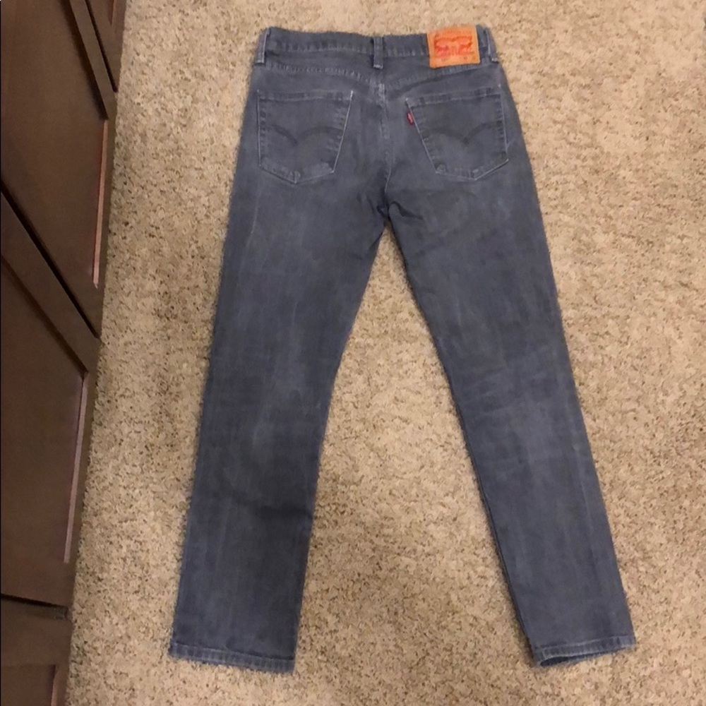 Gray Levi’s 541 Athletic Fit Jeans 30x32 - Picture 5 of 5